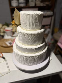 4-tier Faux Cake