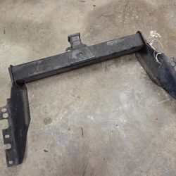 97 Chevy SilveradoTruck Trailer Hitch 43"