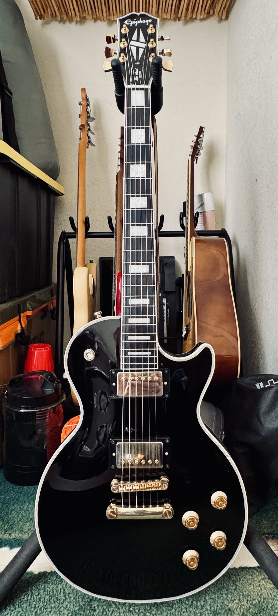 Epiphone Les Paul Custom w/ Upgrades + Hardshell Case
