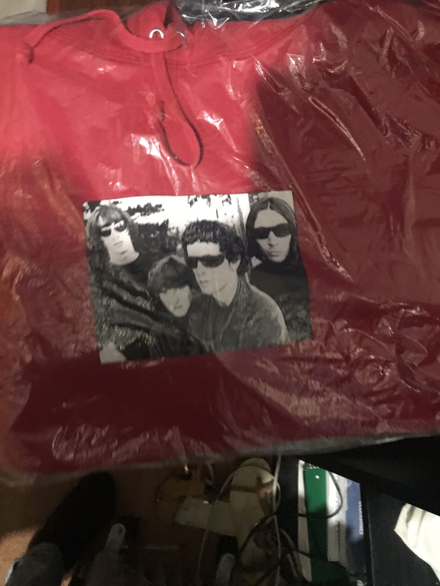 Supreme/ Velvet Hoodie FW19 brand new