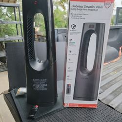 LASKO 1500W https://offerup.com/redirect/?o=MjguSU4= BLACK ELECTRIC OSCILLATING TOWER CERAMIC SPACE HEATER WITH REMOTE CONTROL AND DIGITAL DISPLAY 