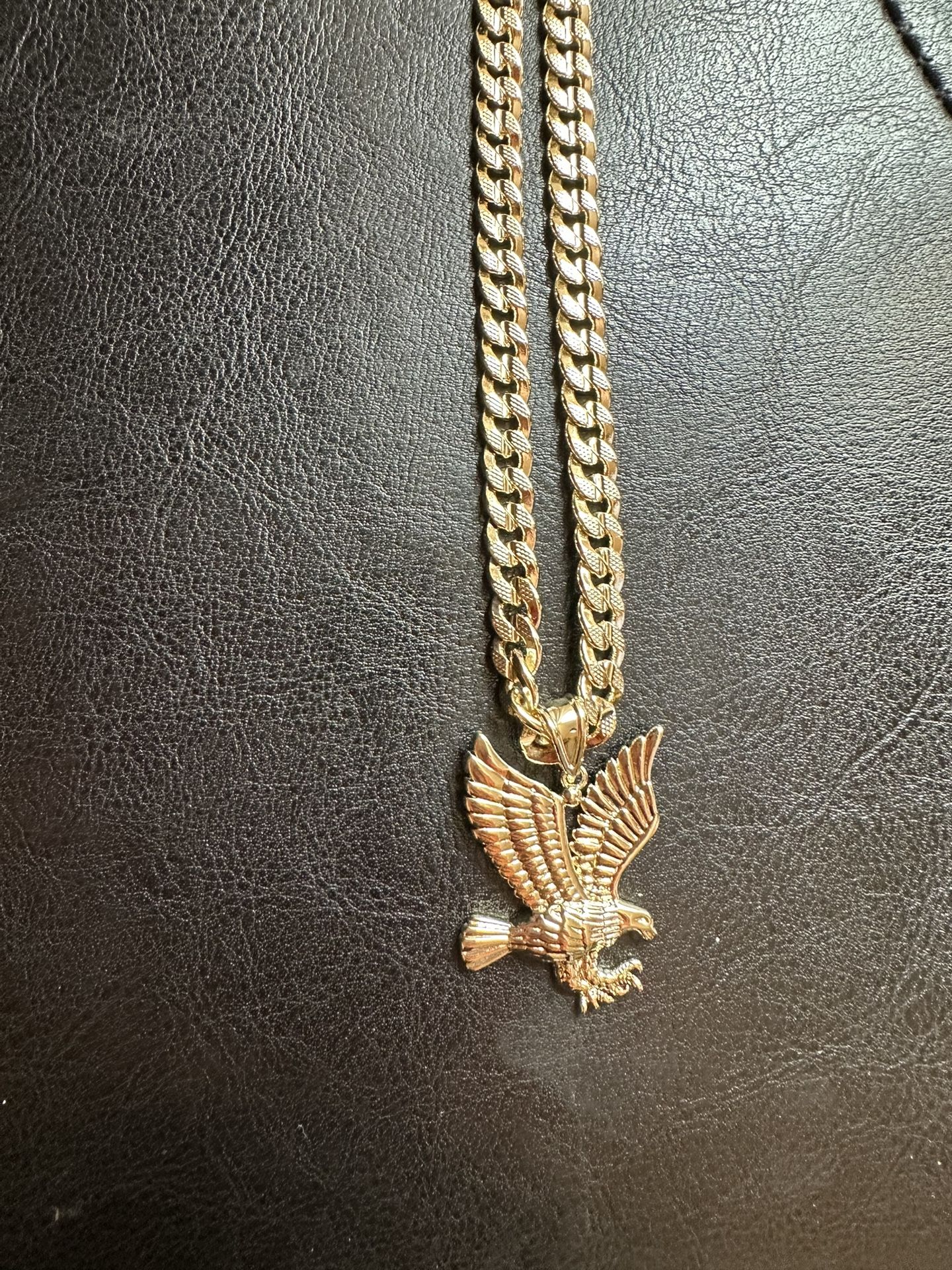 Cuban Chain In Gold Plated With Eagle Pendant