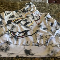 New Disney Sweatshirt  Size 2X With Tags. 