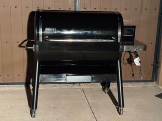 Weber Smokefire EX6 - $600 OBo