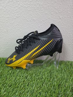 Under Armour Blur Pro Football Cleats Black/Gold Men's 8 New