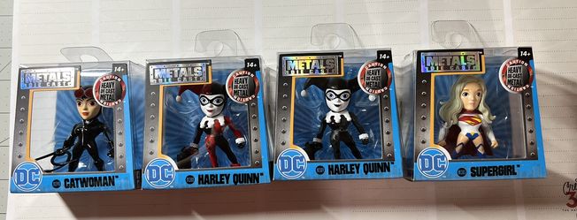 DC Metals Die Cast Harley Quinn Supergirl Catwoman