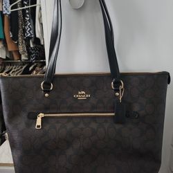 New Coach Tote Purse