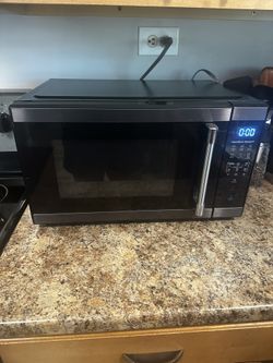 Microwave Oven - Countertop