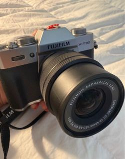 FUJIFILM XT-30 camera