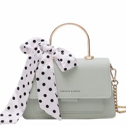 Fashionable Bow Handbag 