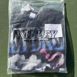 Valley Dreams T-shirt (M)