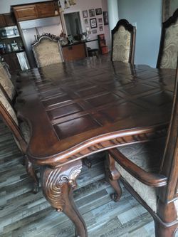 Dining room set