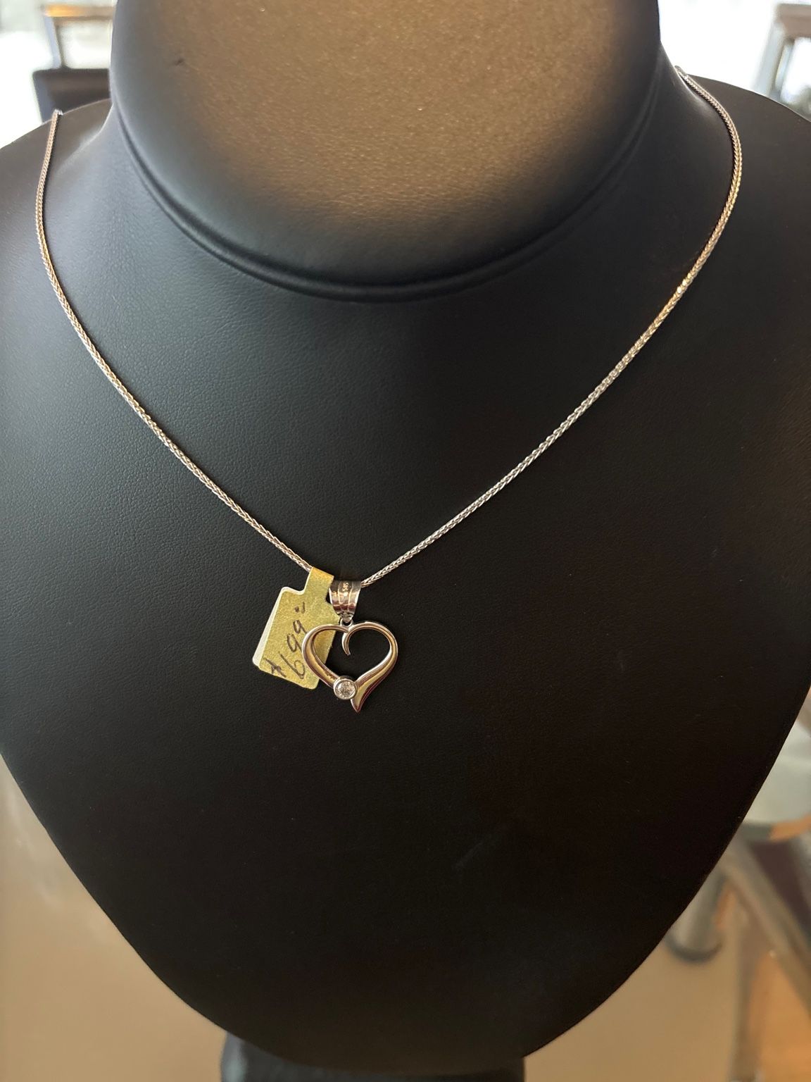 14K Real Gold Heart Pendant Necklace with Diamond Accent