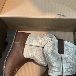 Ariat Size 8 Women’s Fat Baby Booth Brand New In Box