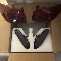G30 BMW tail lights original