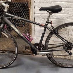 Specialized Sirrus Hybrid Bike Size S Fast Bike JUST TUNES UP nice Brakes Clean Shifting