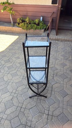 Glass shelf/stand