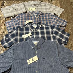 NEW DOCKERS Mens XL Short Sleeve Button Down Signature Comfort Flex Classic Fit  Shirts 5 Available $18 Each Or $15 Each Buy 3+ for Sale in Gilbert, AZ -  OfferUp
