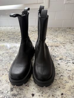 Steve Madden Boots(6.5)