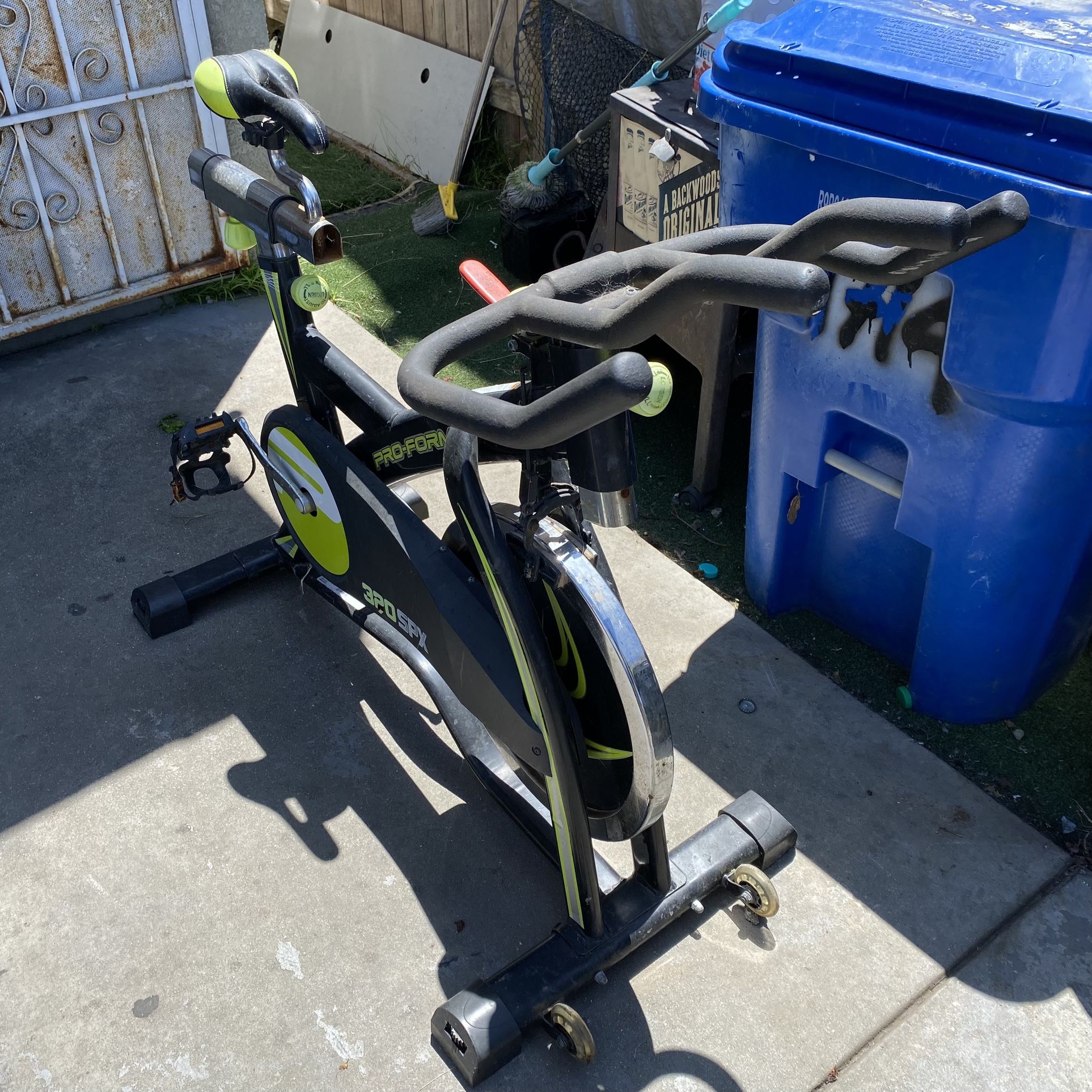 ProForm 320 SPX Indoor Cycle Exercise Bike