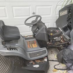 Craftsman Riding Lawn Mower 
