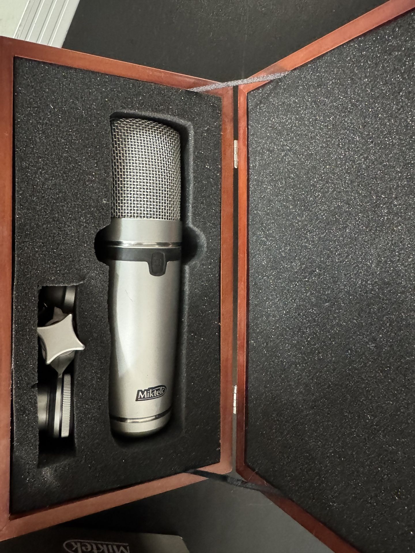 Miktek Audio C1- MIKTEK