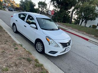 2019 Nissan Versa