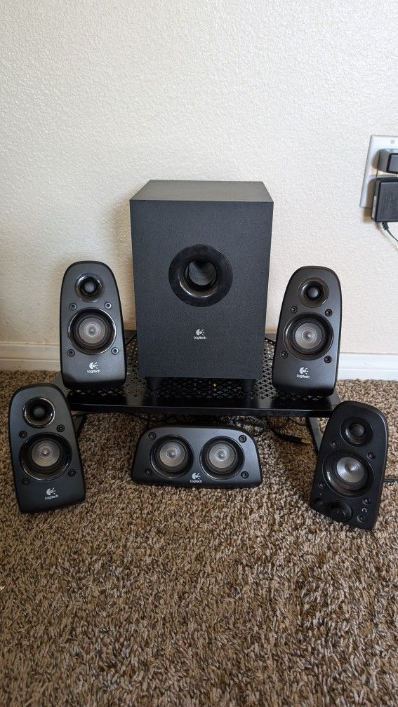Logitech 5.1 Surround Sound Speaker System