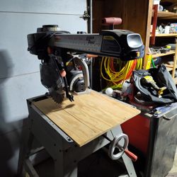 Radial Arm Saw