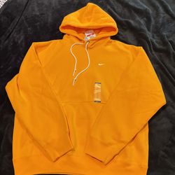NWT NIKE HEAVYWEIGHT HOODIE LARGE