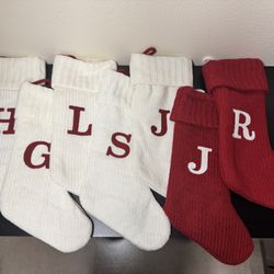 🎄 Set of 7 Knit Christmas Stockings – WonderShop – Monogram Letters 🎄