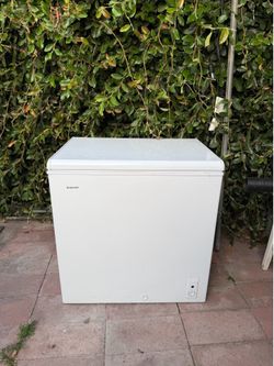 Hotpoint chest freezer