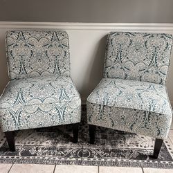 ACCENT CHAIRS