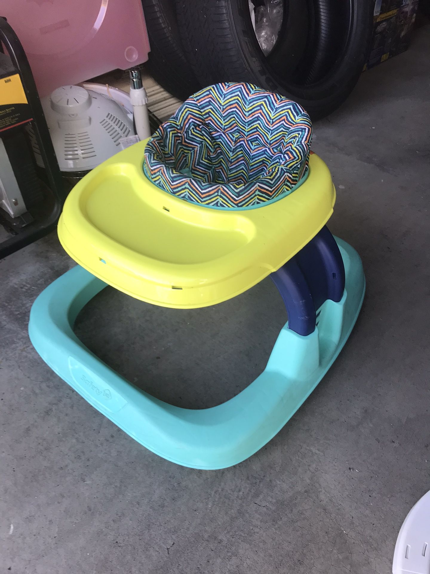 Very Nice Baby Walker On Wheels Only $20 Firm