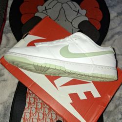 NIKE DUNKS LOW RETRO SIZE:12M