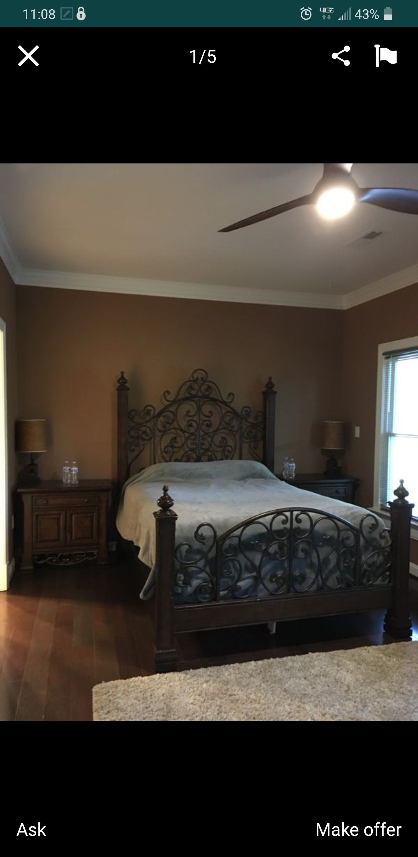 Queen bedroom w/mattress and box spring