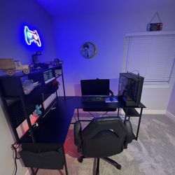 GAMER’S DREAM DESK SETUP!!!