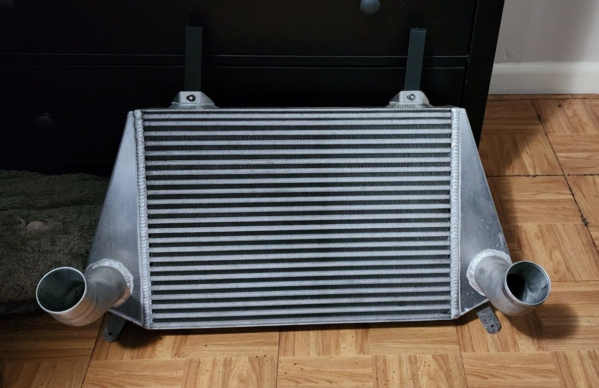 ETS FRONT MOUNTED INTERCOOLER (Ecoboost Mustang)