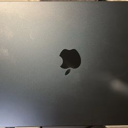 MacBook Air M2 (2022) midnight- Model A2681