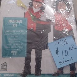 Costume