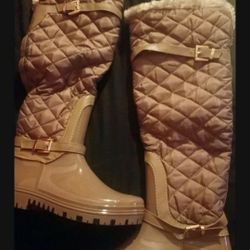 Knee high Fashion rain boots Size 8