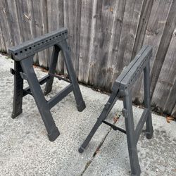 Sawhorses set of 2