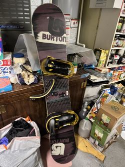 Burton Snowboard 153 CM, Purple