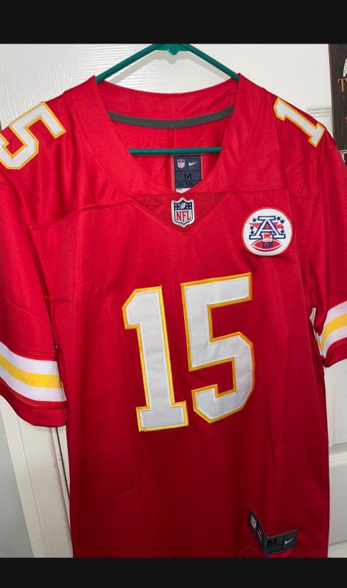 Patrick Mahomes Jersey - Nike Limited jersey Size XXL for Sale in