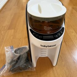Baby Brezza Pro Formula Dispenser + Extra Funnel