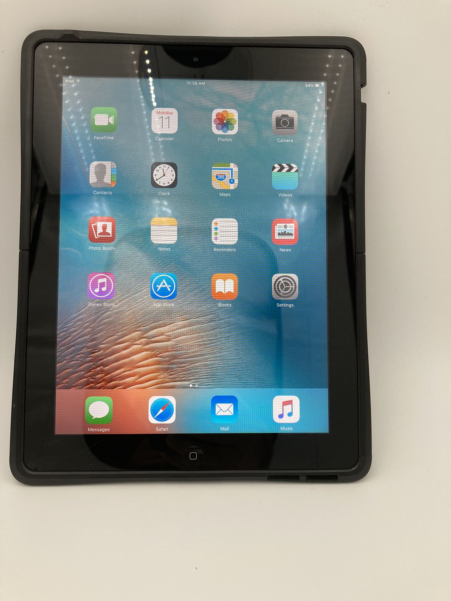 iPad A1395 16GB MC960LL/A Black