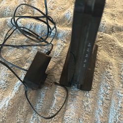 Netgear CM500 Cable Modem With Plug
