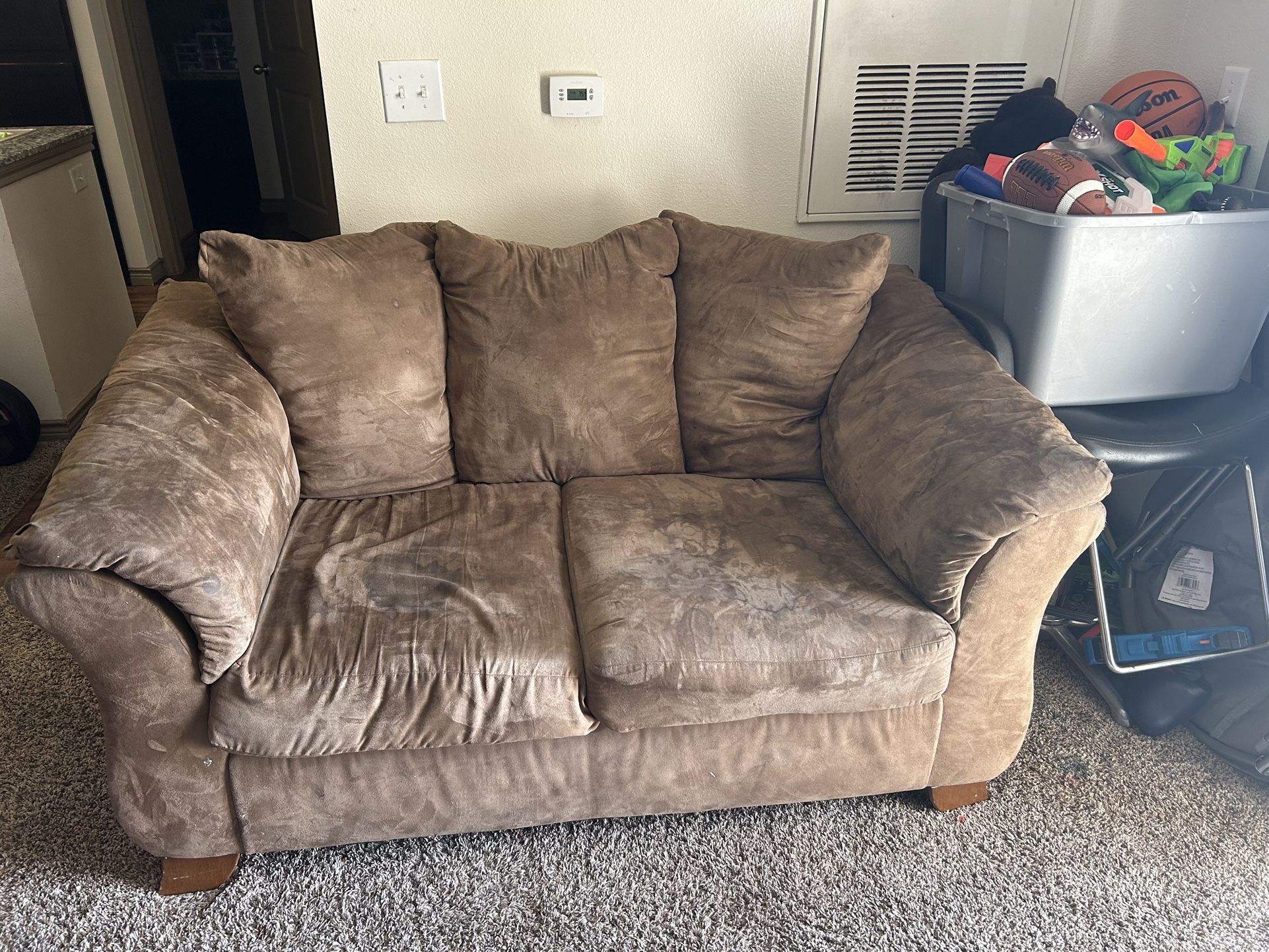 Free Sofa