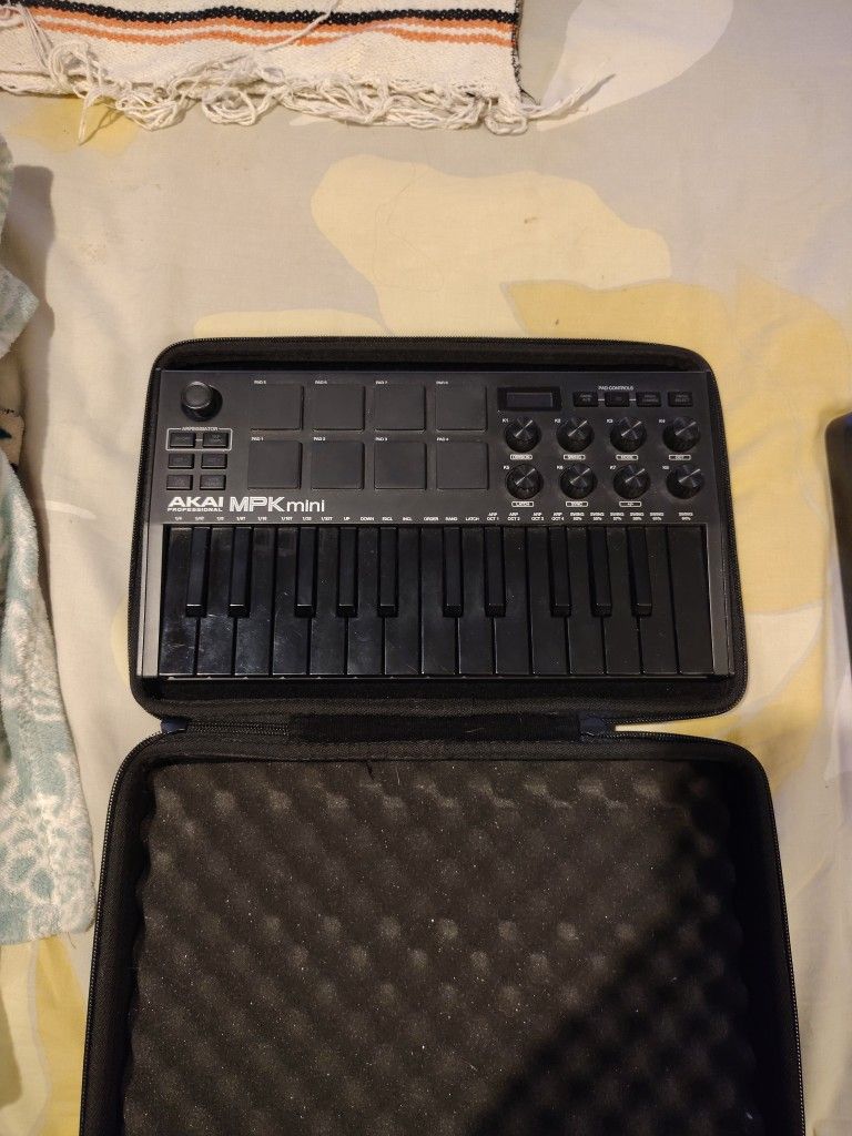 Akai Mpk Mini