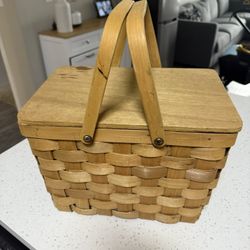 Vintage Picnic Basket